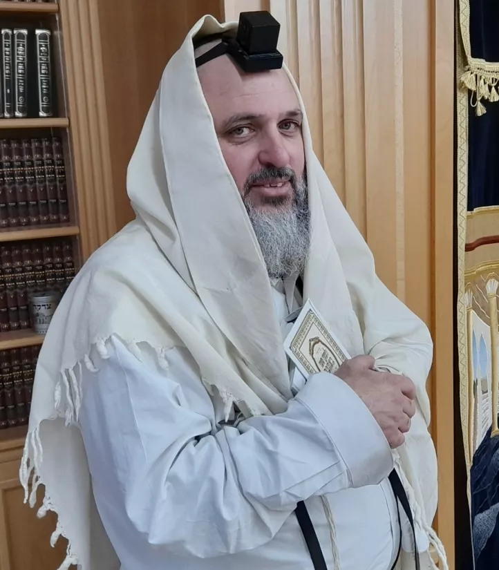 רבי שמעון זעפרן, אמירת קדיש בתשלום לעילוי נשמת הנפטר
